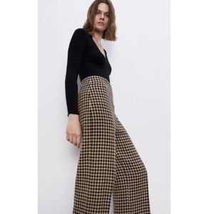 EUC Zara Brown Wide Leg Houndstooth Culottes Pants L